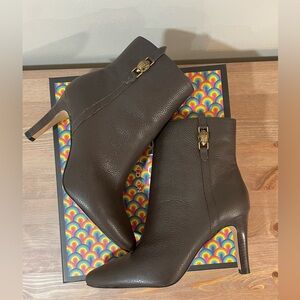 Kurt Geiger Elegant Brown Leather Ankle Boots